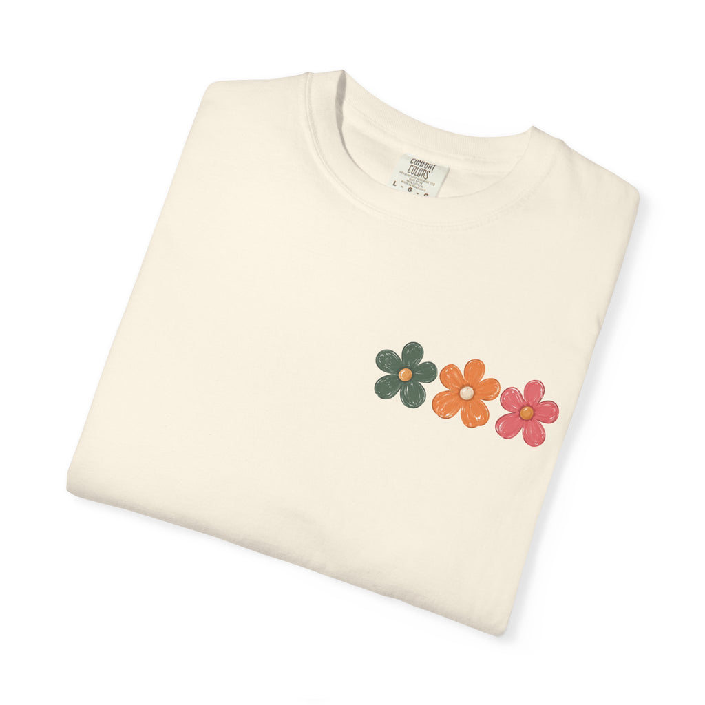 The Growing in Grace Graphic Tee – Ivory